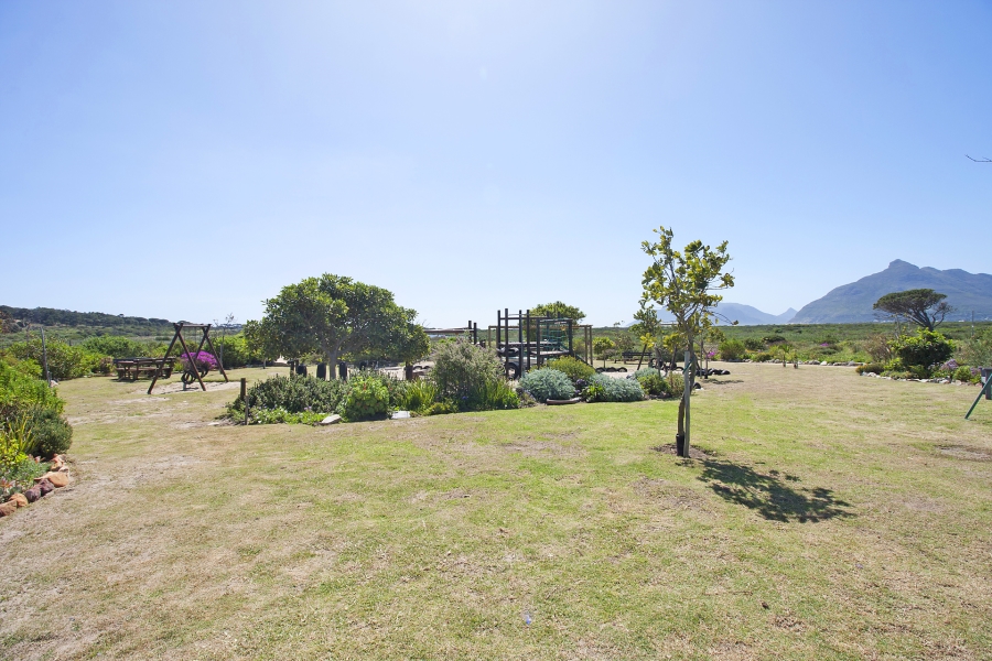 3 Bedroom Property for Sale in Bluewater Estate Western Cape